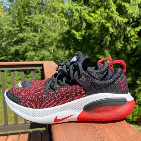 Nike Shoes - *New* Nike Joyride Run ❤️